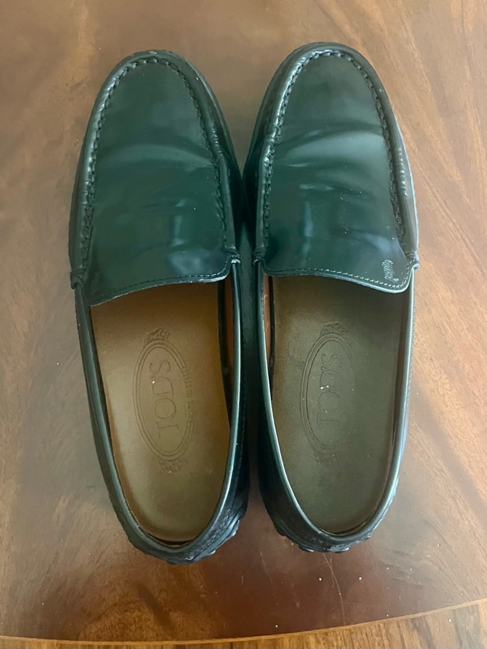 Tod's Women’s Shiny Black Leather  Loafers